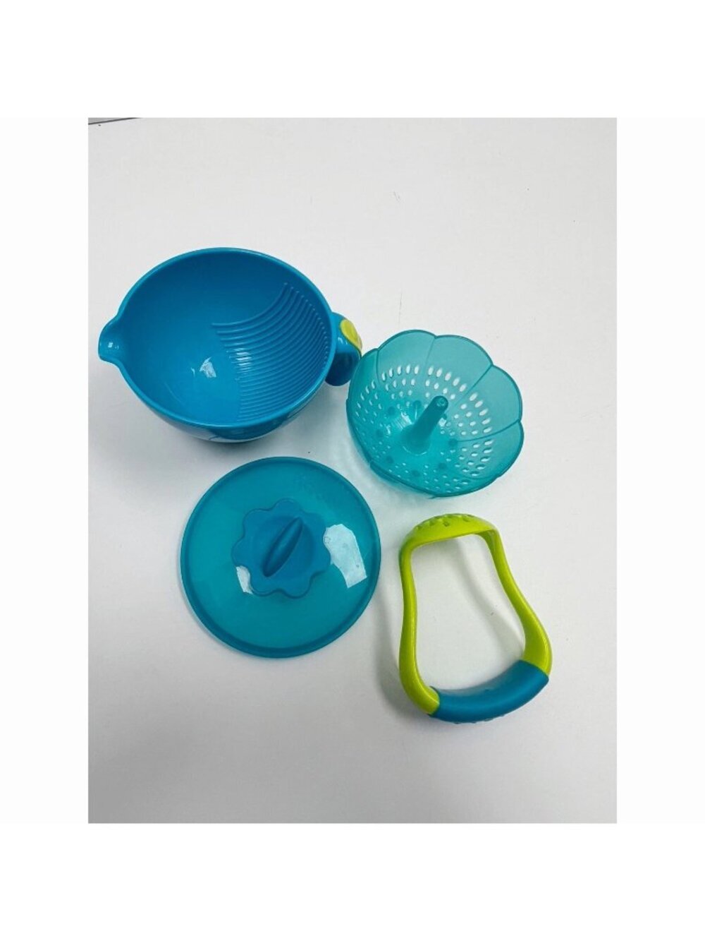 Nuby Mash Serve Bowl Make Homemade Baby Food Grip Handle Non-Skid Base BPA-Free